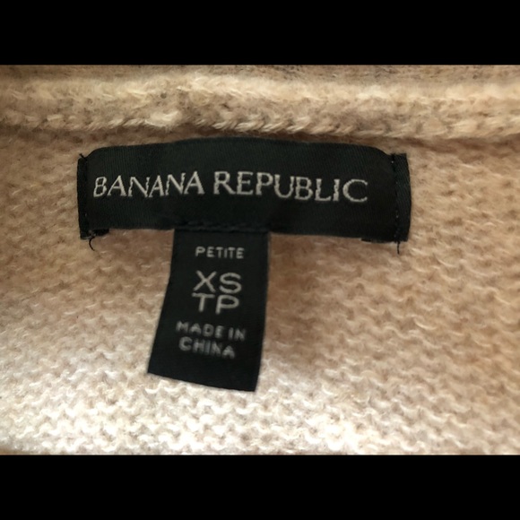 Banana Republic Merino boyfriend cardigan w/ fur - Picture 6 of 10